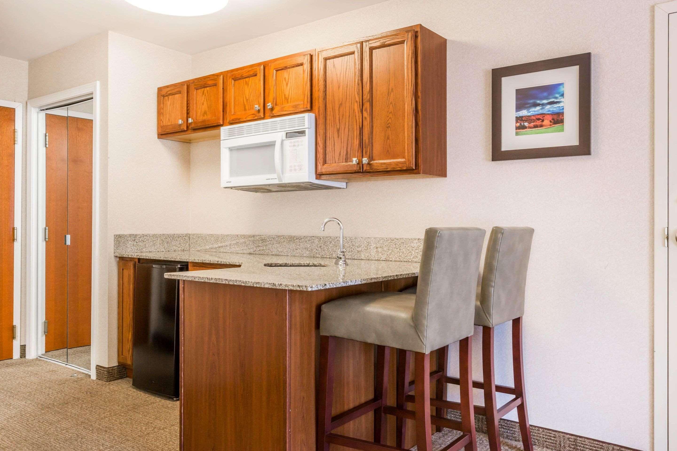 Comfort Inn & Suites Burlington Extérieur photo