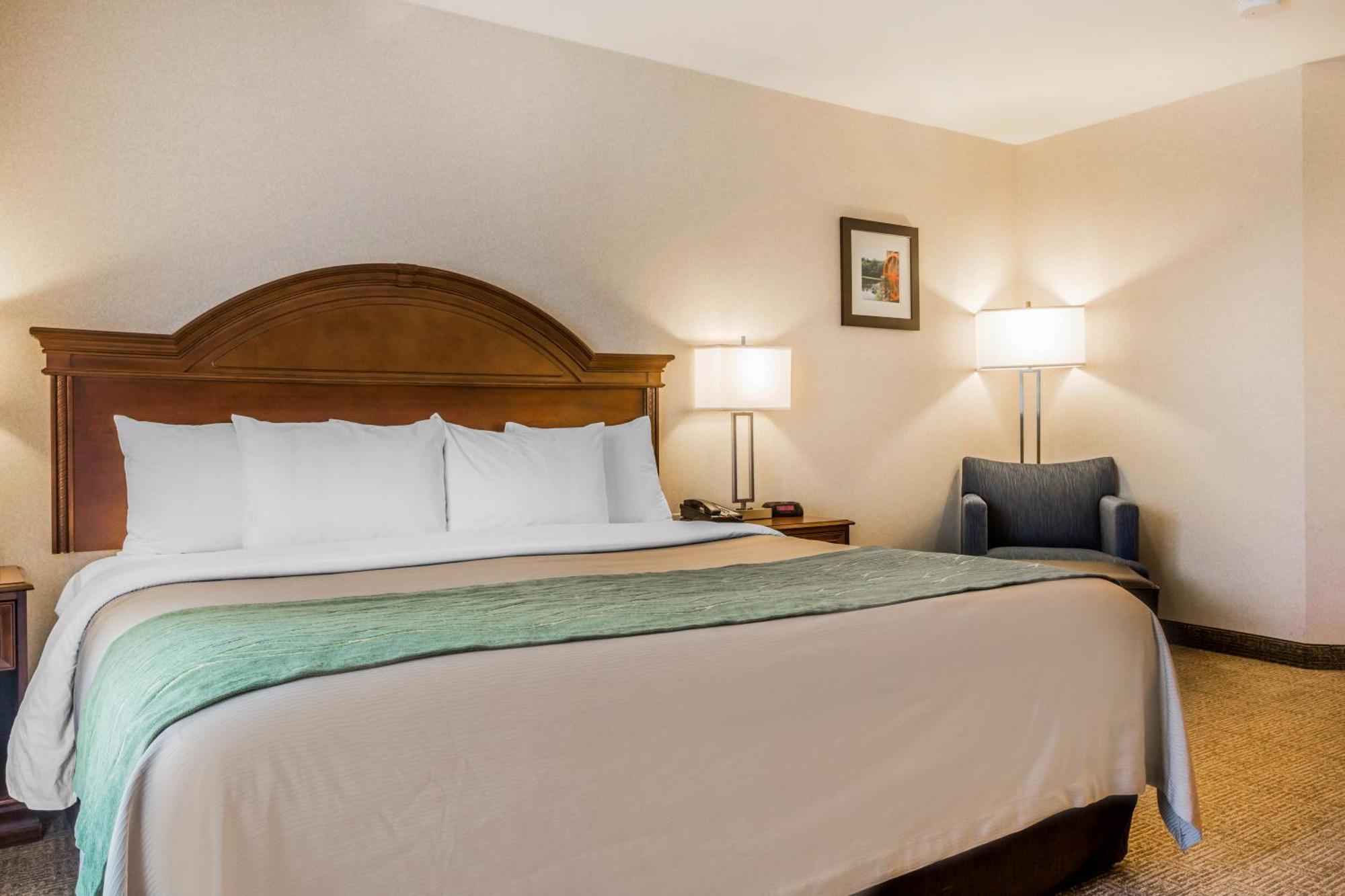Comfort Inn & Suites Burlington Extérieur photo